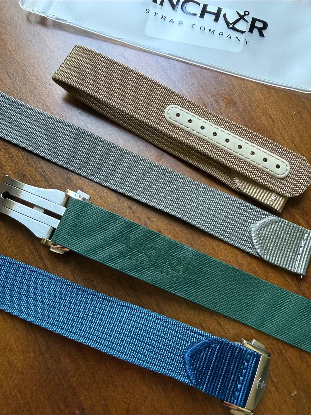 Anchor monopass straps- set of 4 with 2 stainless deployant clasps